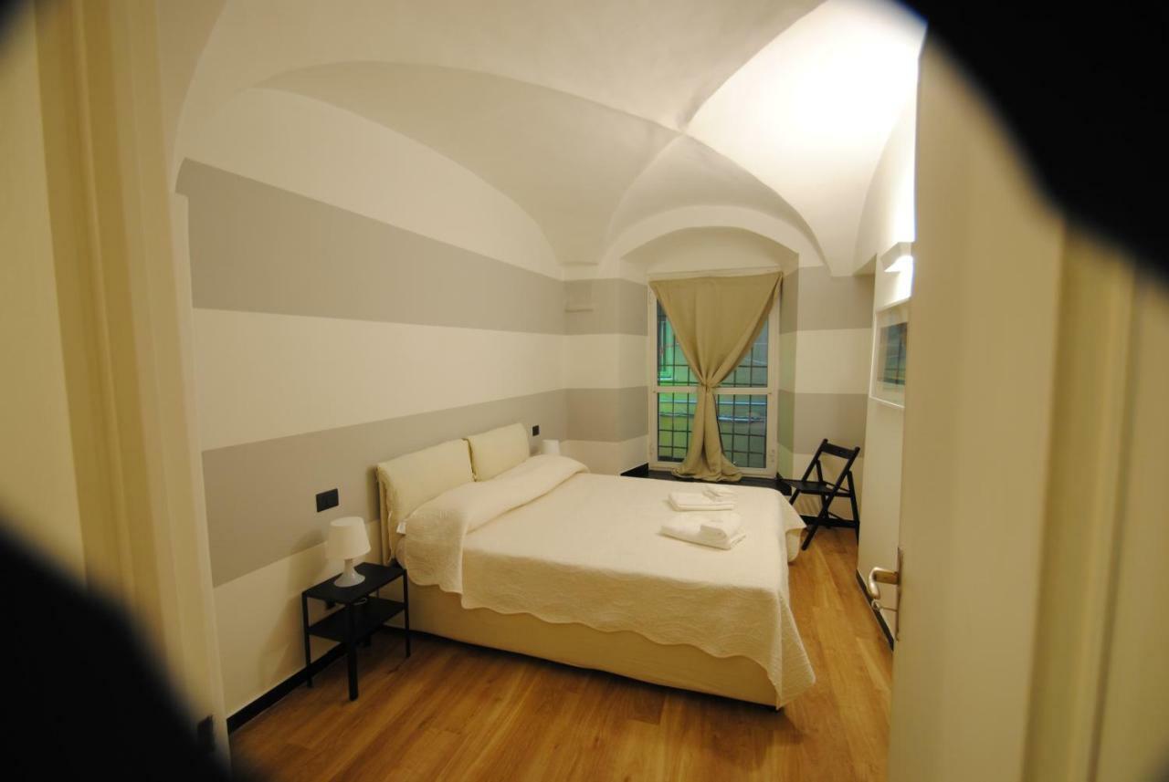 New Apartament In Historical Genoa Center エクステリア 写真